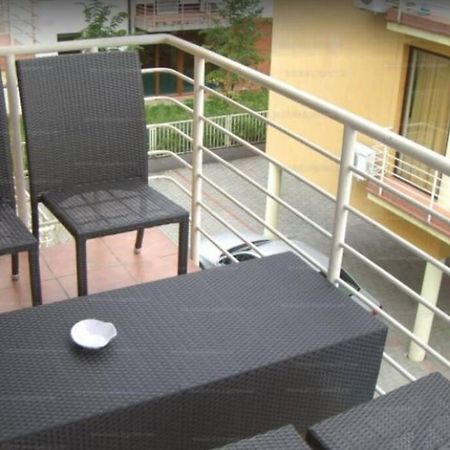Lido Di Siofok - Aranypart - Minden 1 Percre! Lägenhet Exteriör bild